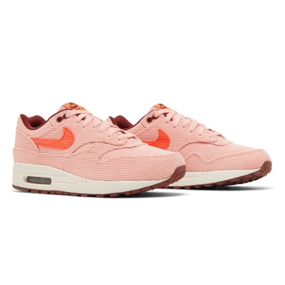 Nike
Air max 'corduroy
Coral stardust’
Brand new - Picture 9 of 11